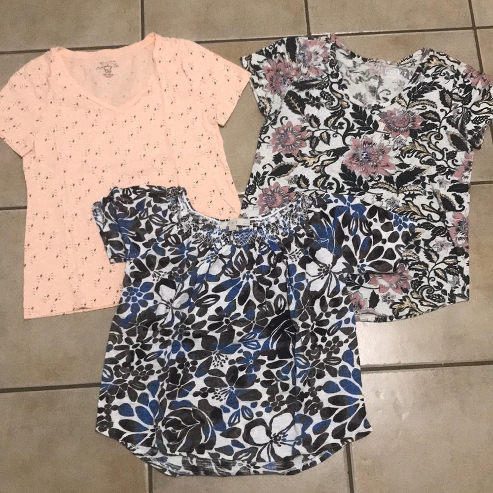 Bundle of 3 petite shirts!
